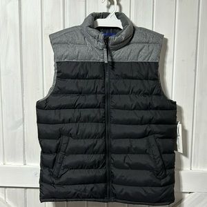 Old Navy Men’s Vest Size Med NEW w/tags!